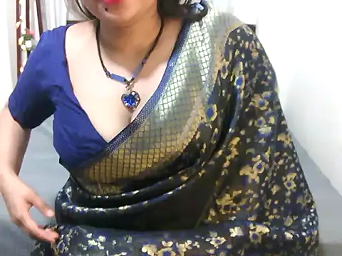 cutebengaligirl online show from May 3, 6:25 pm