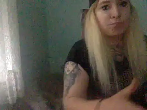 alexabunni online show from October 8, 1:20 pm