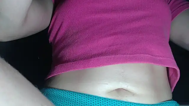 Snapshot of candylove05 chatting on October 31, 2:40 pm candylove05 online show from October 31, 2:40 pm