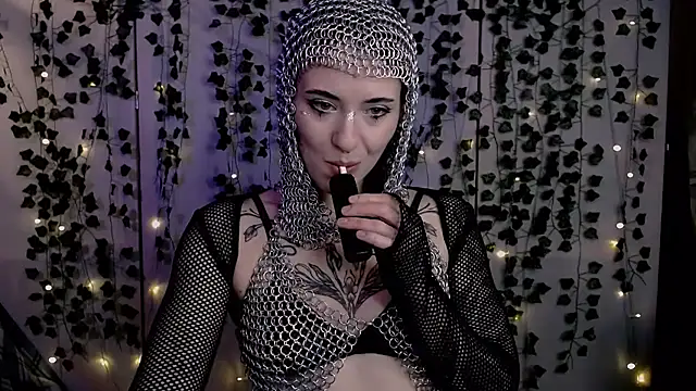 risha laas online show from April 17, 8:34 pm