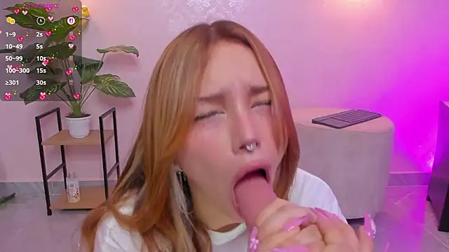 LITTLE-VIVI online show from March 11, 3:34 am