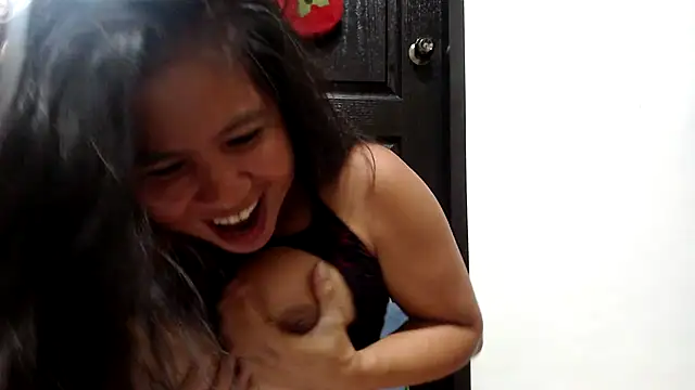 Vanessa3329 online show from November 24, 2:06 pm