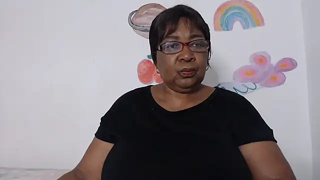 Snapshot of KinkyRicoSaisyours chatting on December 18, 8:36 pm KinkyRicoSaisyours online show from December 18, 8:36 pm