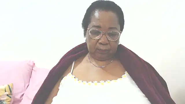 Snapshot of KinkyRicoSaisyours chatting on March 17, 8:51 pm KinkyRicoSaisyours online show from March 17, 8:51 pm