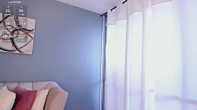 BrookeMiller online show from April 21, 5:39 pm