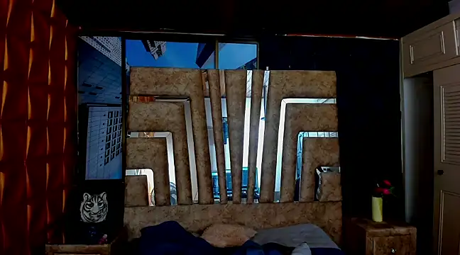 Snapshot of cute_sassy chatting on February 11, 2:14 am cute sassy online show from February 11, 2:14 am