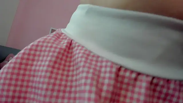 18candys online show from February 9, 6:26 pm