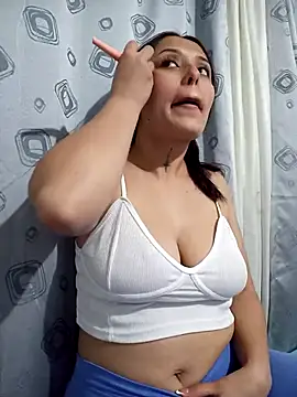 Snapshot of Sofia_888 chatting on January 12, 2:56 am Sofia 888 online show from January 12, 2:56 am