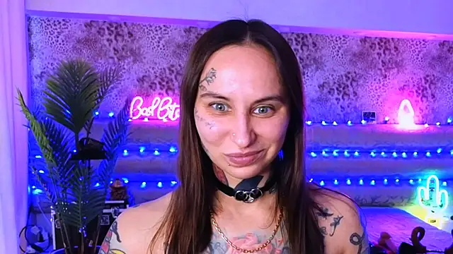 Cool Freak  online show from February 9, 9:47 am