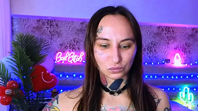 Cool Freak  online show from February 22, 10:29 am