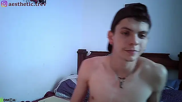 Snapshot of Twink_Temptation chatting on January 11, 4:14 pm Twink Temptation online show from January 11, 4:14 pm