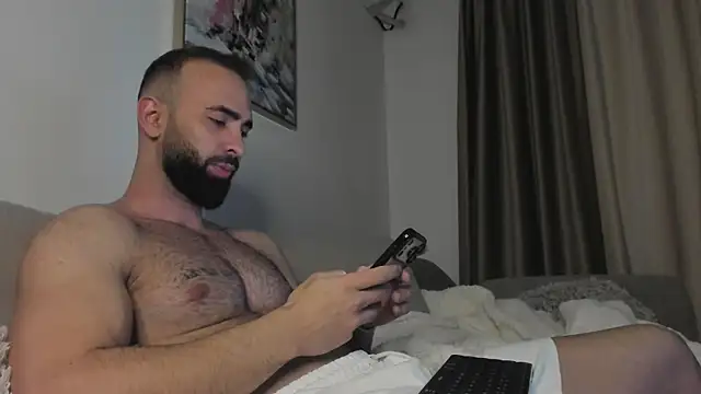 MichaelMasterss online show from December 17, 9:10 pm