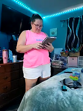 SexyNikki6969 online show from April 22, 12:18 pm