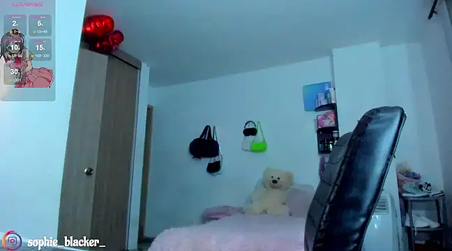 Snapshot of Daddysweeeetbody chatting on March 6, 2:09 am Daddysweeeetbody online show from March 6, 2:09 am