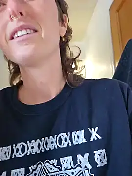 Snapshot of mossy_kiss chatting on January 13, 3:36 pm mossy kiss online show from January 13, 3:36 pm