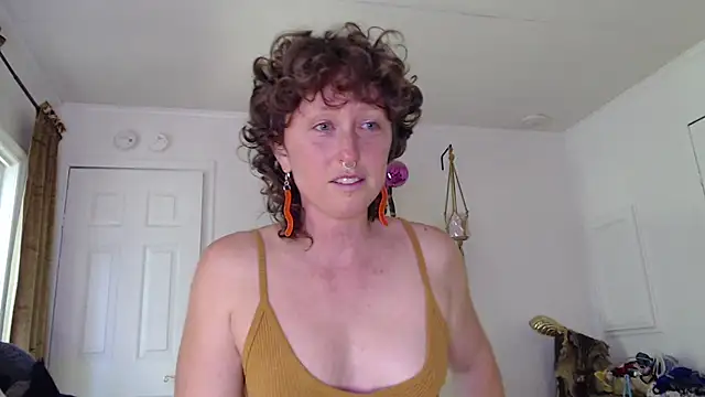 Snapshot of mossy_kiss chatting on September 11, 3:12 pm mossy kiss online show from September 11, 3:12 pm