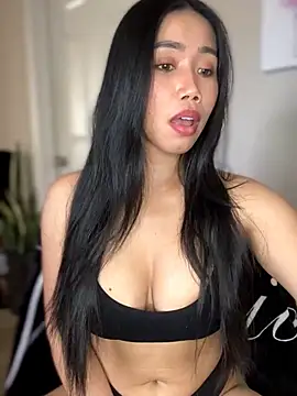 JazzieXo online show from February 19, 8:49 pm