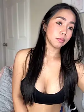 JazzieXo online show from April 3, 7:23 pm