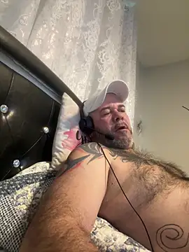 Cristian-Brayan online show from March 29, 12:16 pm