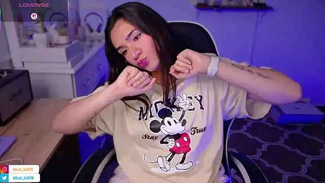 ImLui lu online show from December 14, 8:57 pm