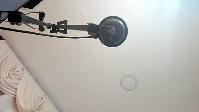 sarita loven online show from April 10, 4:28 am