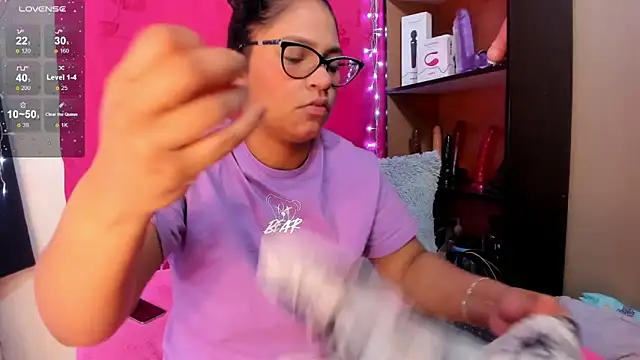 Snapshot of iriss_25 chatting on January 27, 11:32 am iriss 25 online show from January 27, 11:32 am