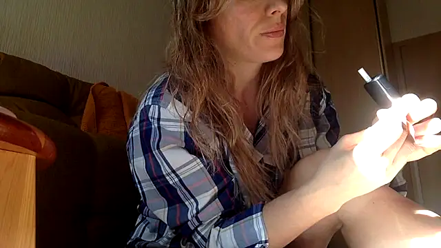 RebeccaMartinez online show from March 10, 7:32 am