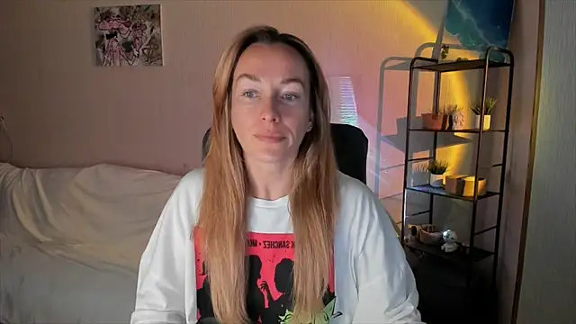 RebeccaMartinez online show from September 12, 11:21 am