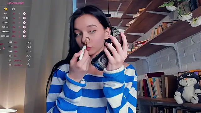 Snapshot of Riskyproject chatting on March 21, 12:06 pm Riskyproject online show from March 21, 12:06 pm