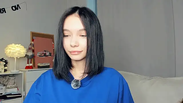 Snapshot of Riskyproject chatting on December 18, 8:20 am Riskyproject online show from December 18, 8:20 am