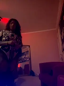 sophiahot thick online show from October 21, 12:33 am