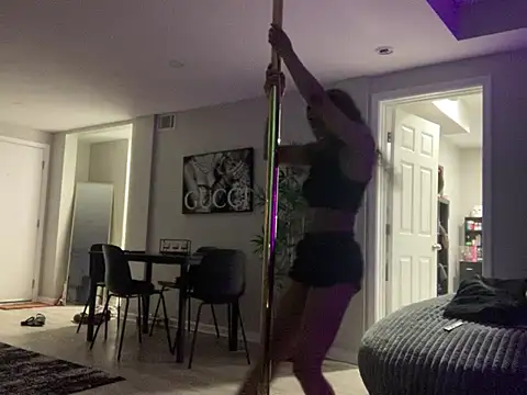 leanarose10 online show from July 9, 4:22 pm
