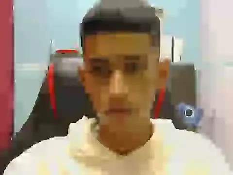 Snapshot of Angelstripboy chatting on May 27, 6:38 pm Angelstripboy online show from May 27, 6:38 pm
