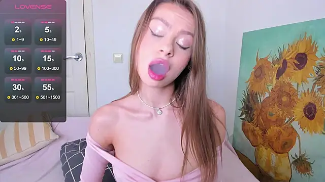 nymphobaby online show from February 6, 9:38 pm