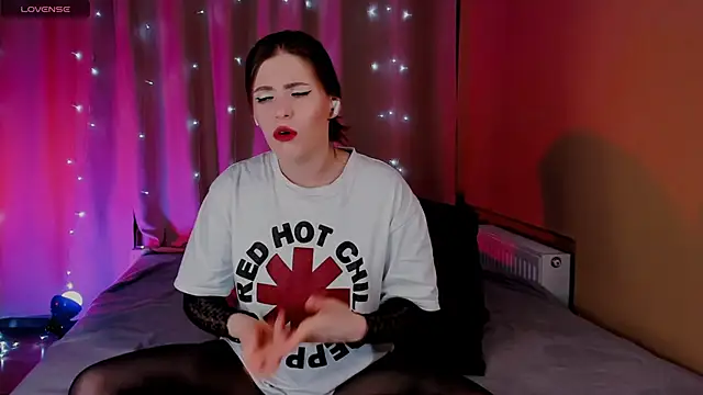 Erika Fix online show from April 21, 6:23 pm