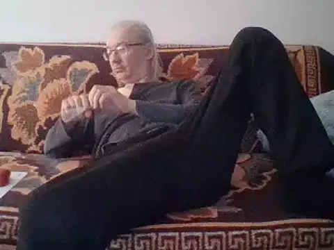 cumloverboyxx69 online show from March 22, 8:51 am