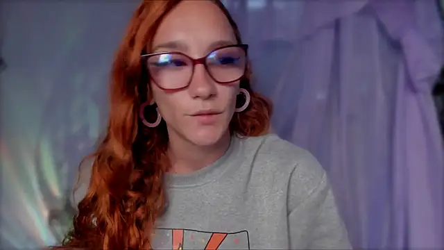 Snapshot of _lh_ chatting on December 18, 11:02 am  lh  online show from December 18, 11:02 am