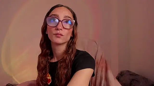 Snapshot of _lh_ chatting on October 21, 2:07 pm  lh  online show from October 21, 2:07 pm