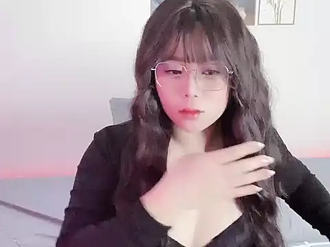 Snapshot of __Lyly__ chatting on November 26, 1:50 am Lyly online show from November 26, 1:50 am