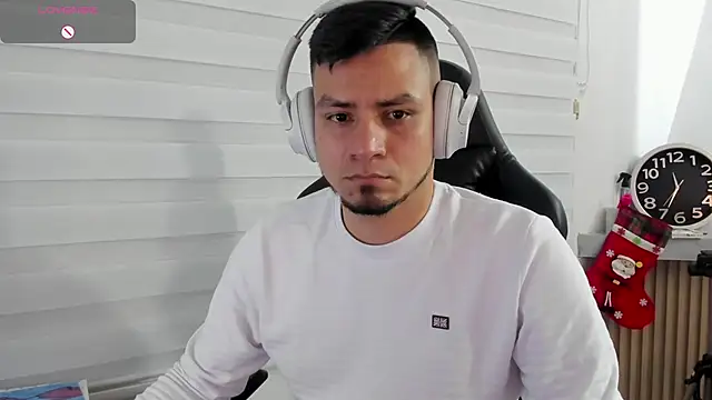 Rick Diesel  online show from December 4, 4:33 am