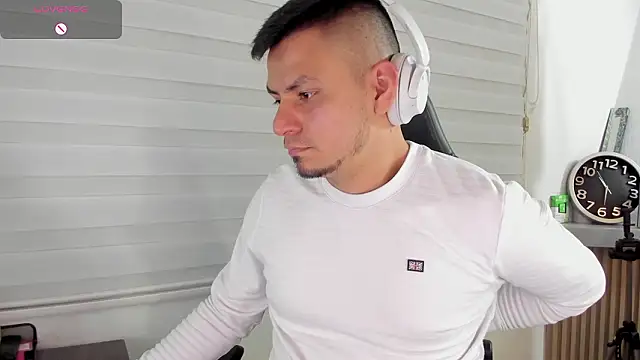 Rick Diesel  online show from February 25, 3:27 am