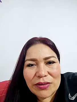 Snapshot of violet_moore chatting on September 19, 6:30 pm violet moore online show from September 19, 6:30 pm
