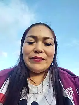 Snapshot of violet_moore chatting on October 8, 10:29 pm violet moore online show from October 8, 10:29 pm