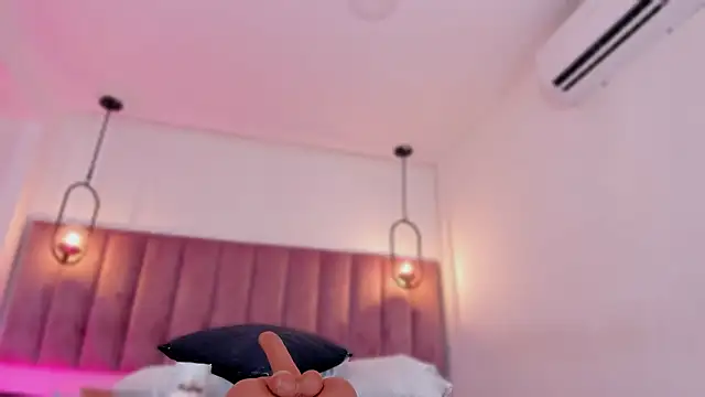 babepolly online show from January 19, 10:30 am