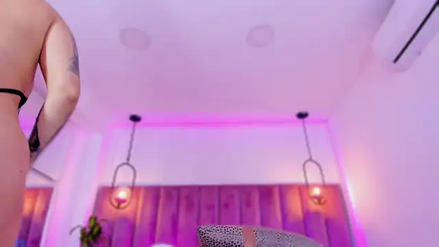 babepolly online show from March 28, 10:15 am