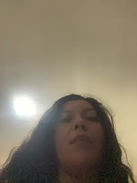 -Marivalda- online show from December 17, 11:44 pm