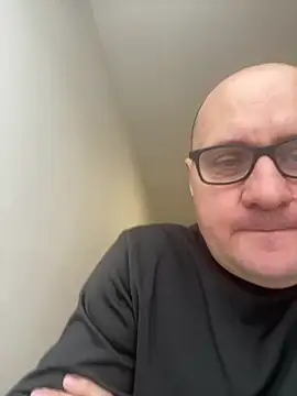 vanjbi45 online show from February 14, 2:33 pm