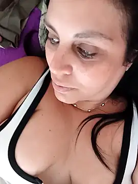 CRUELLAXX online show from January 29, 5:45 pm