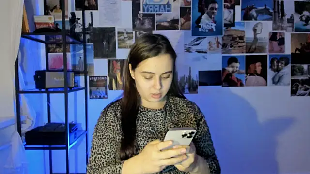 Tenderalise online show from December 11, 6:20 pm