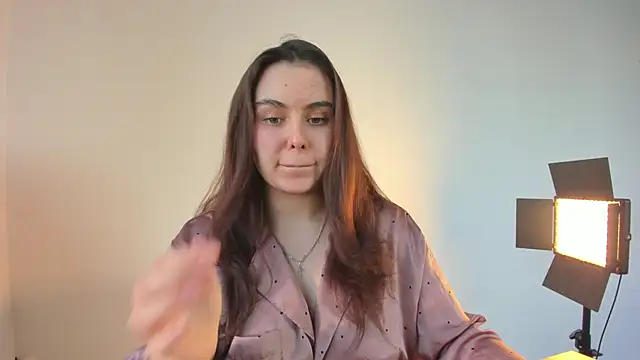 Tenderalise online show from March 14, 2:52 pm